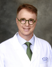 Eye Doctor Roberto Ramos    